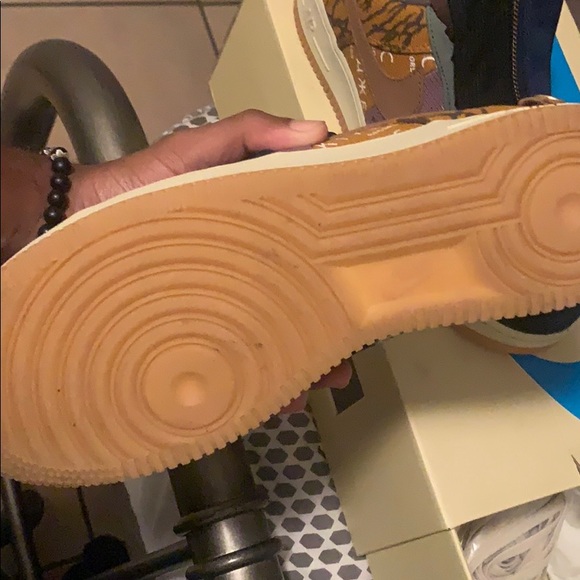 Travis Scott ones - Picture 4 of 6